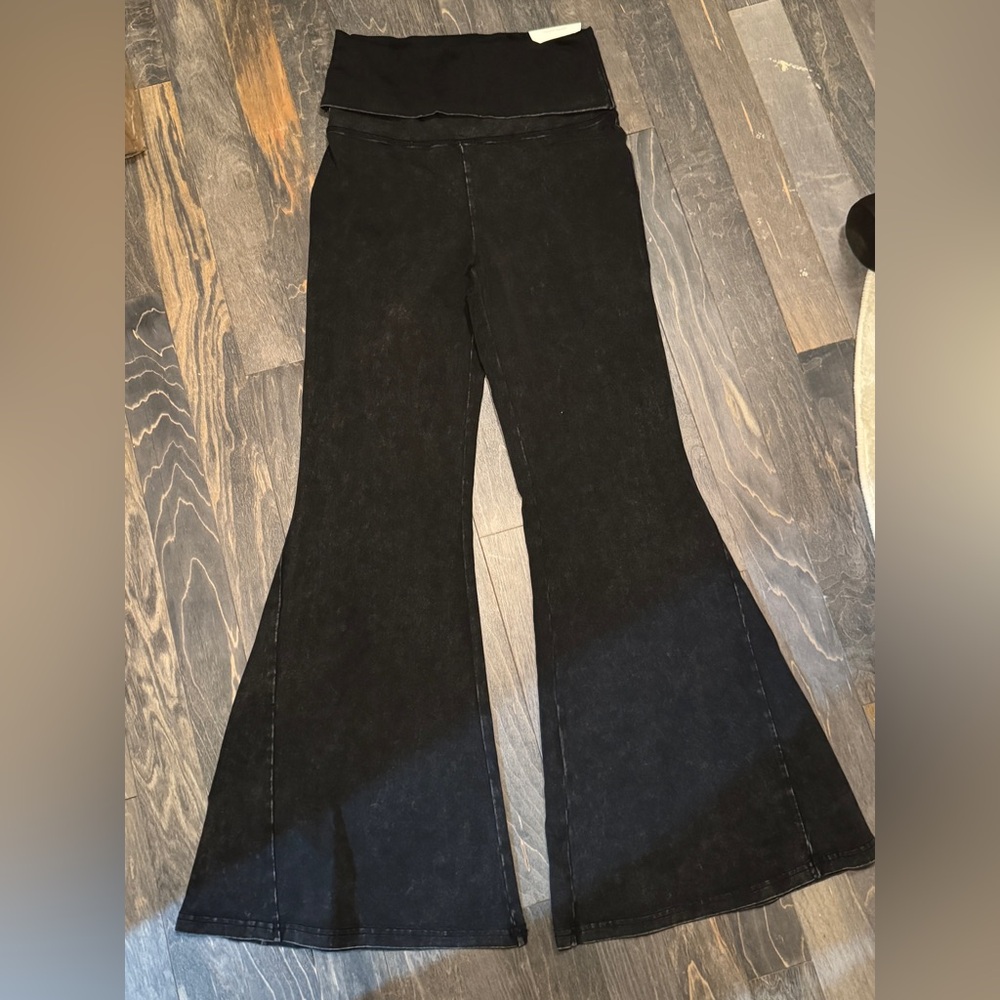 Aerie flare pants